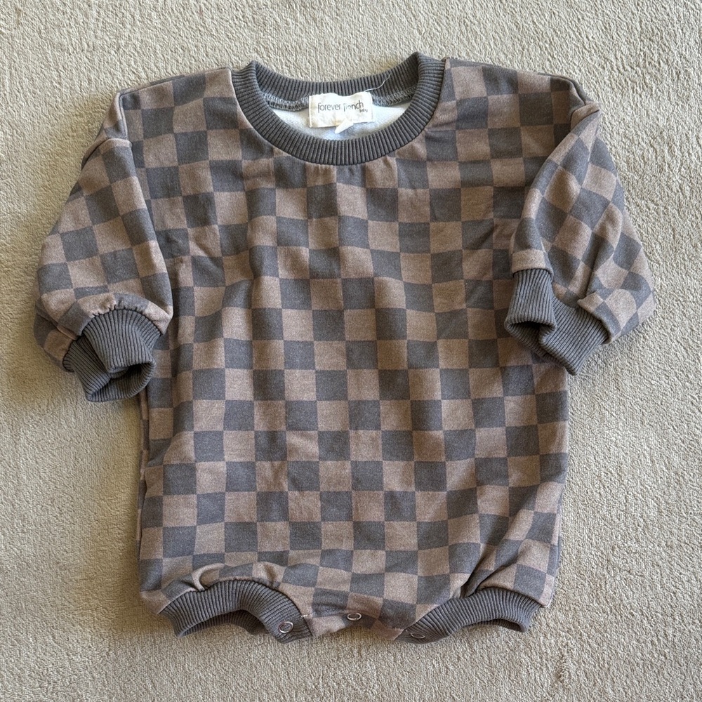 NWOT Forever French Checkered Sweatshirt - Brown